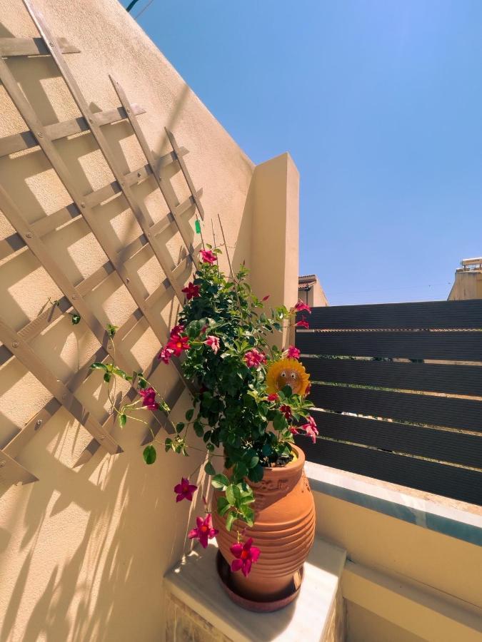 Theo Apartments 1 Αρτέμιδα Εξωτερικό φωτογραφία
