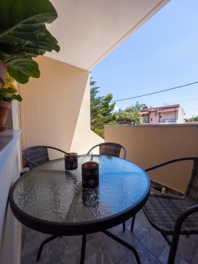 Theo Apartments 1 Αρτέμιδα Εξωτερικό φωτογραφία