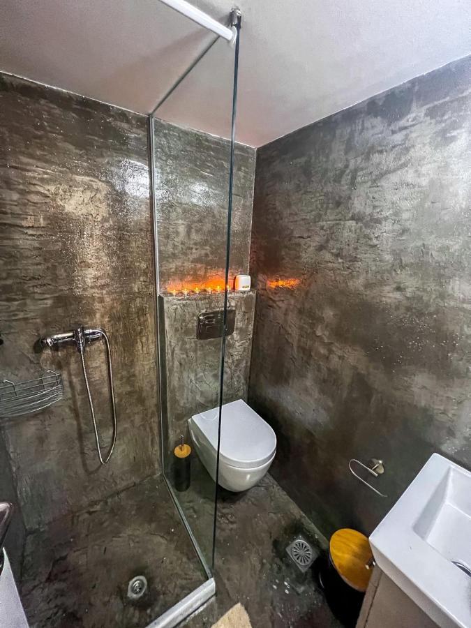 Theo Apartments 1 Αρτέμιδα Εξωτερικό φωτογραφία