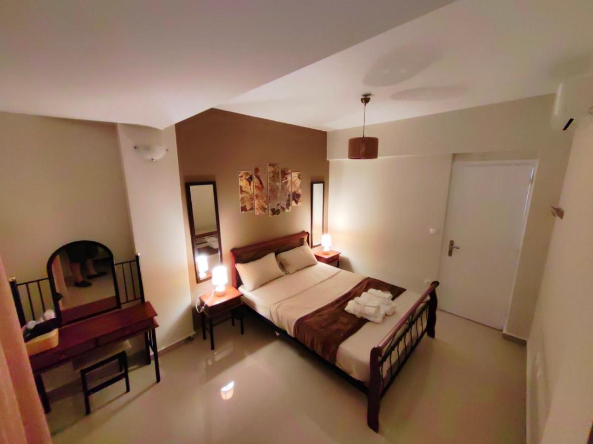 Theo Apartments 1 Αρτέμιδα Εξωτερικό φωτογραφία